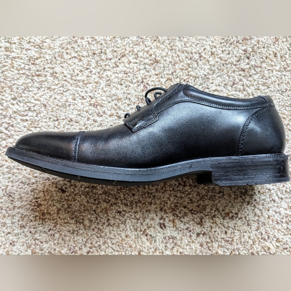 Black toe cap dress shoes 12M - Picture 7 of 7